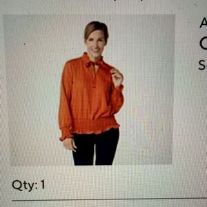 GILI 🧡 animal jacquard woven top